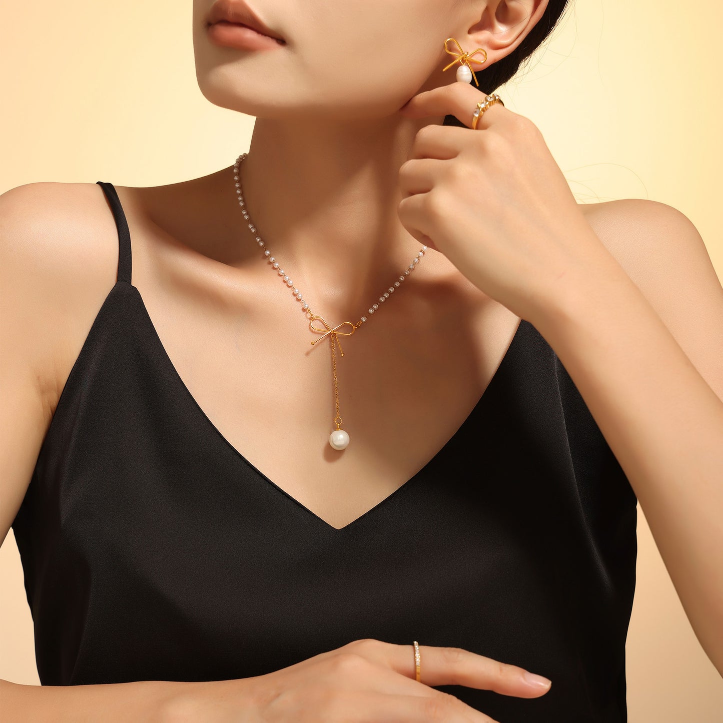 Light luxury simple stainless steel clavicle chain